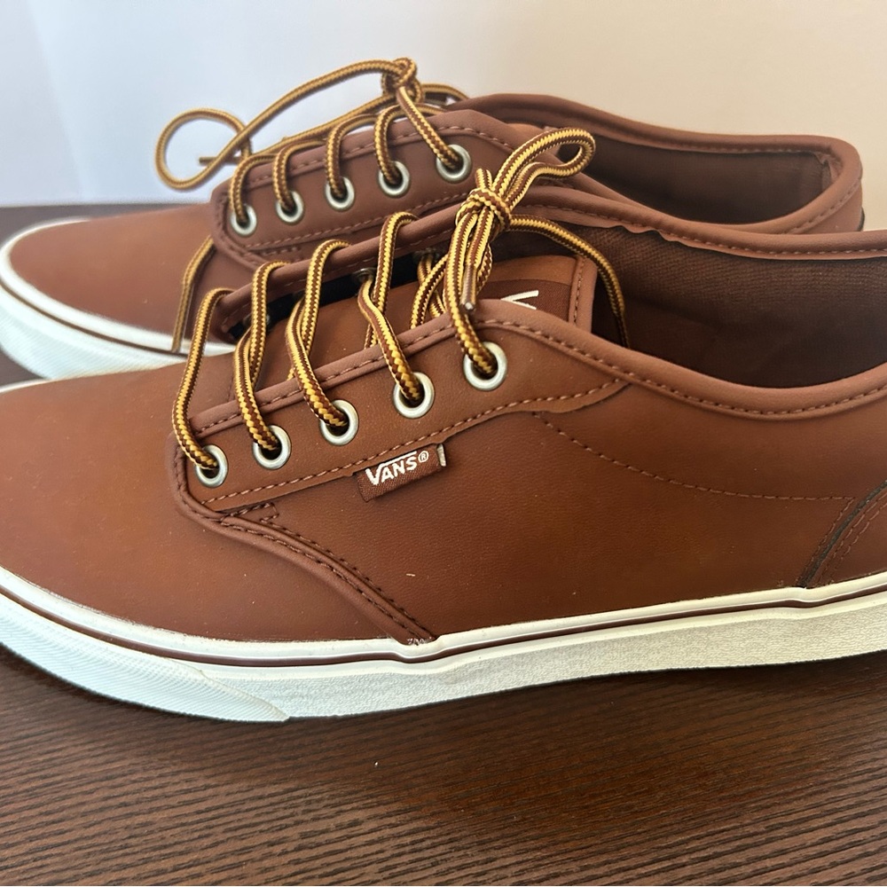 Vans shoes, in new condition